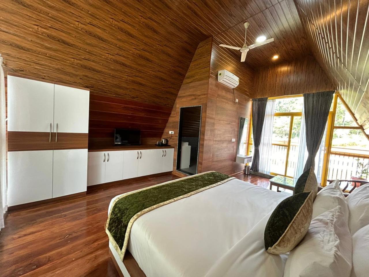 Suvarna Eco Village Madikeri Exterior foto